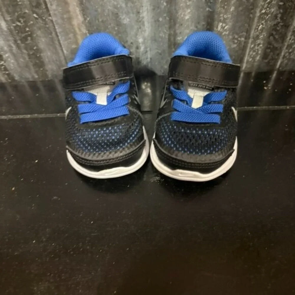Nike Flex Experience Run Toddler Shoes Black Blue Hook Loop Size 2C